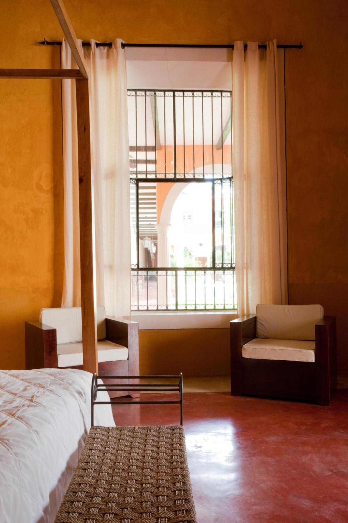 Hotel Hacienda Merida Vip Экстерьер фото