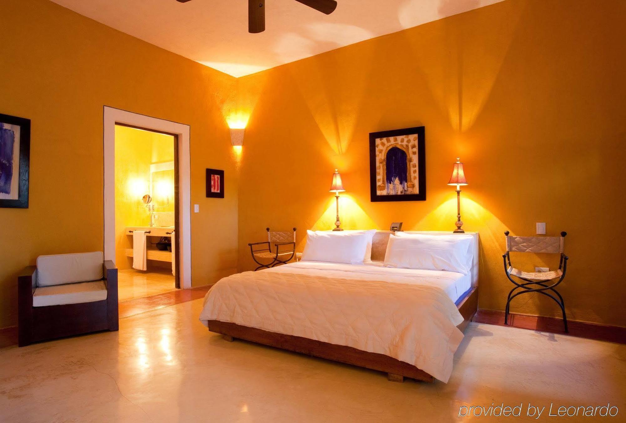 Hotel Hacienda Merida Vip Экстерьер фото