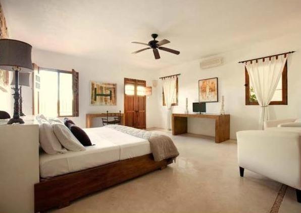Hotel Hacienda Merida Vip Экстерьер фото